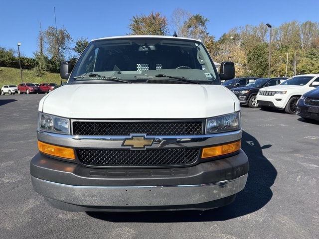 2025 Chevrolet Express Cargo Van Base