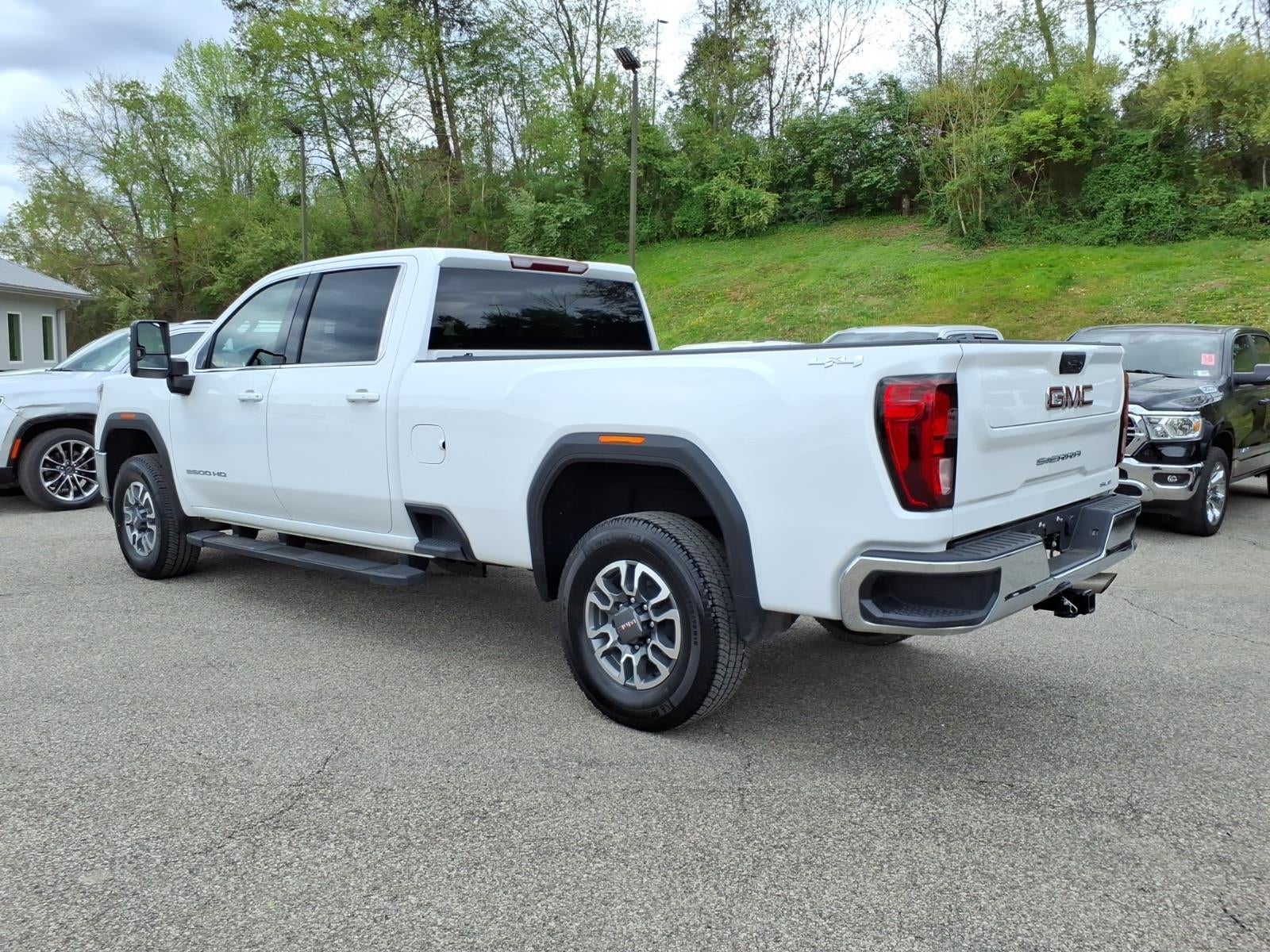 2022 GMC Sierra 3500HD SLE