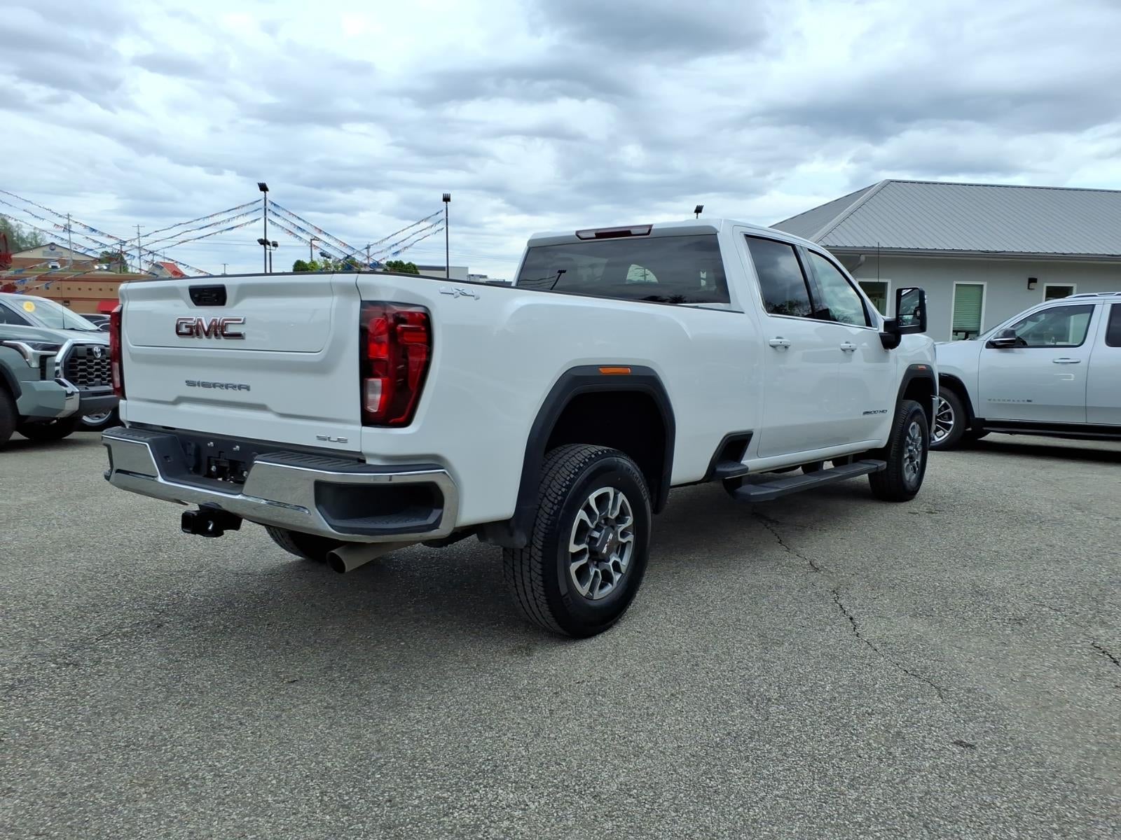 2022 GMC Sierra 3500HD SLE