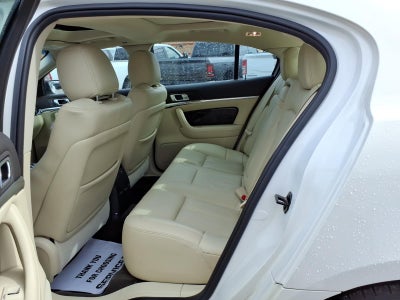 2013 Lincoln MKS Base