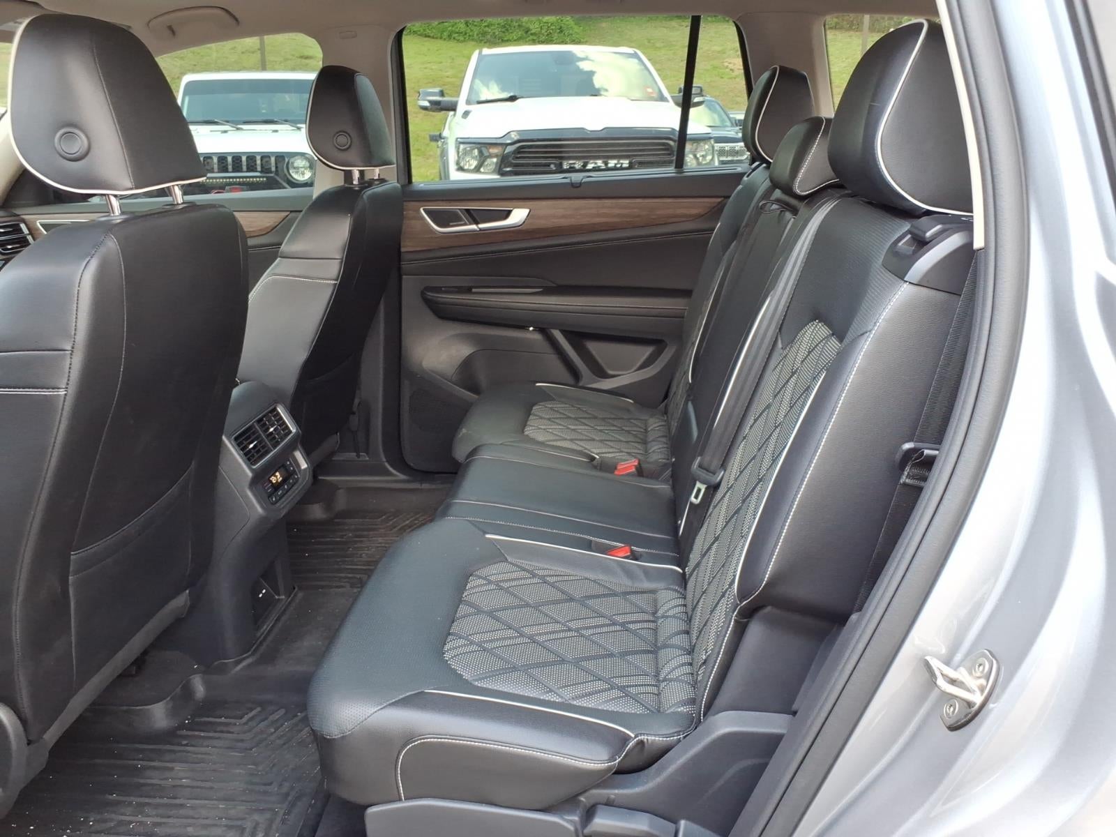2024 Volkswagen Atlas SEL Premium R-Line 4Motion