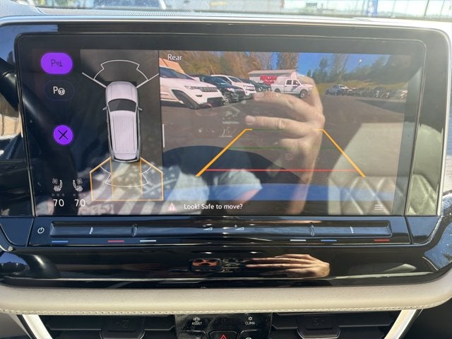 2024 Volkswagen Atlas 2.0T SEL Premium R-Line