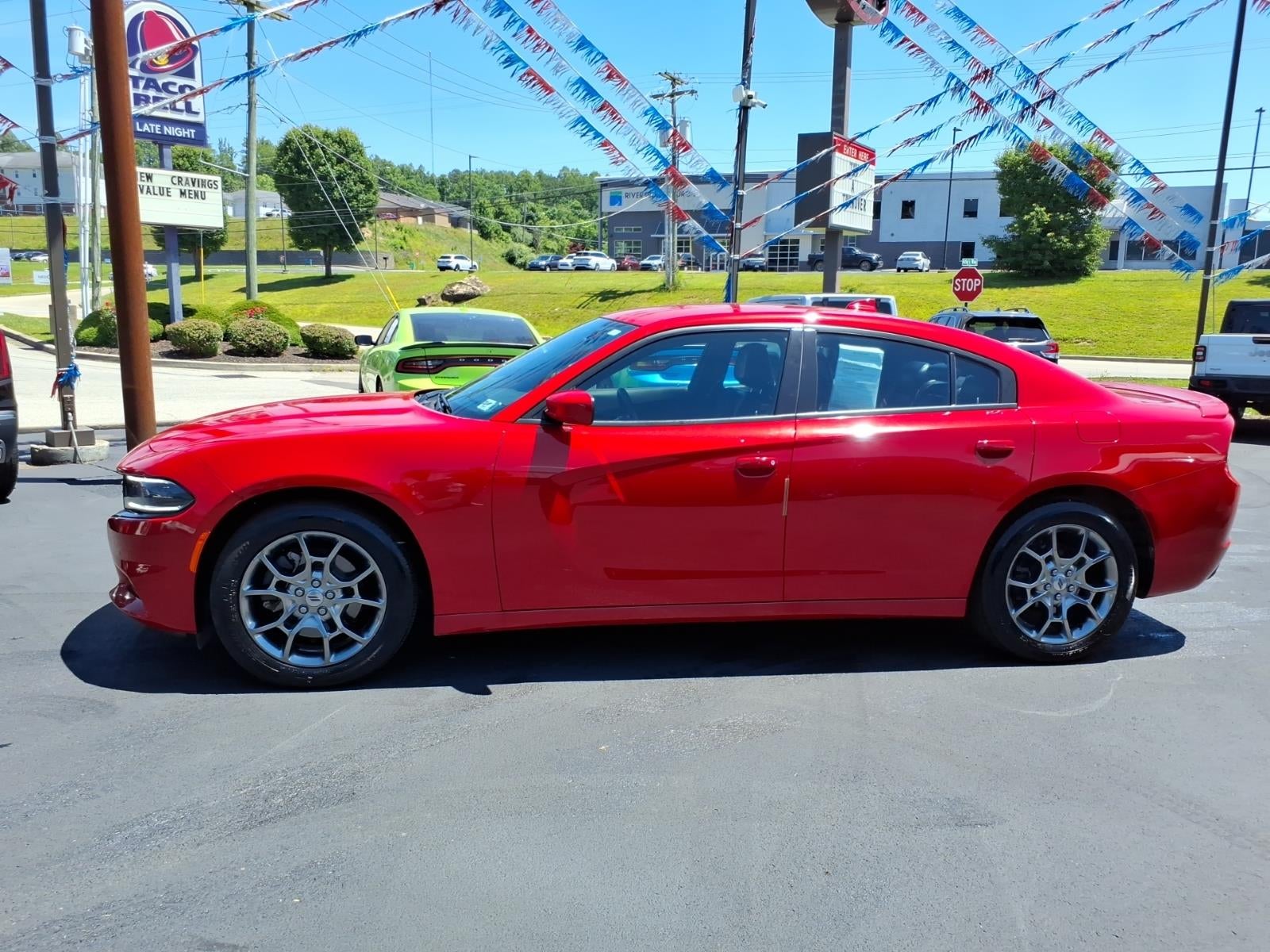 2017 Dodge Charger SXT