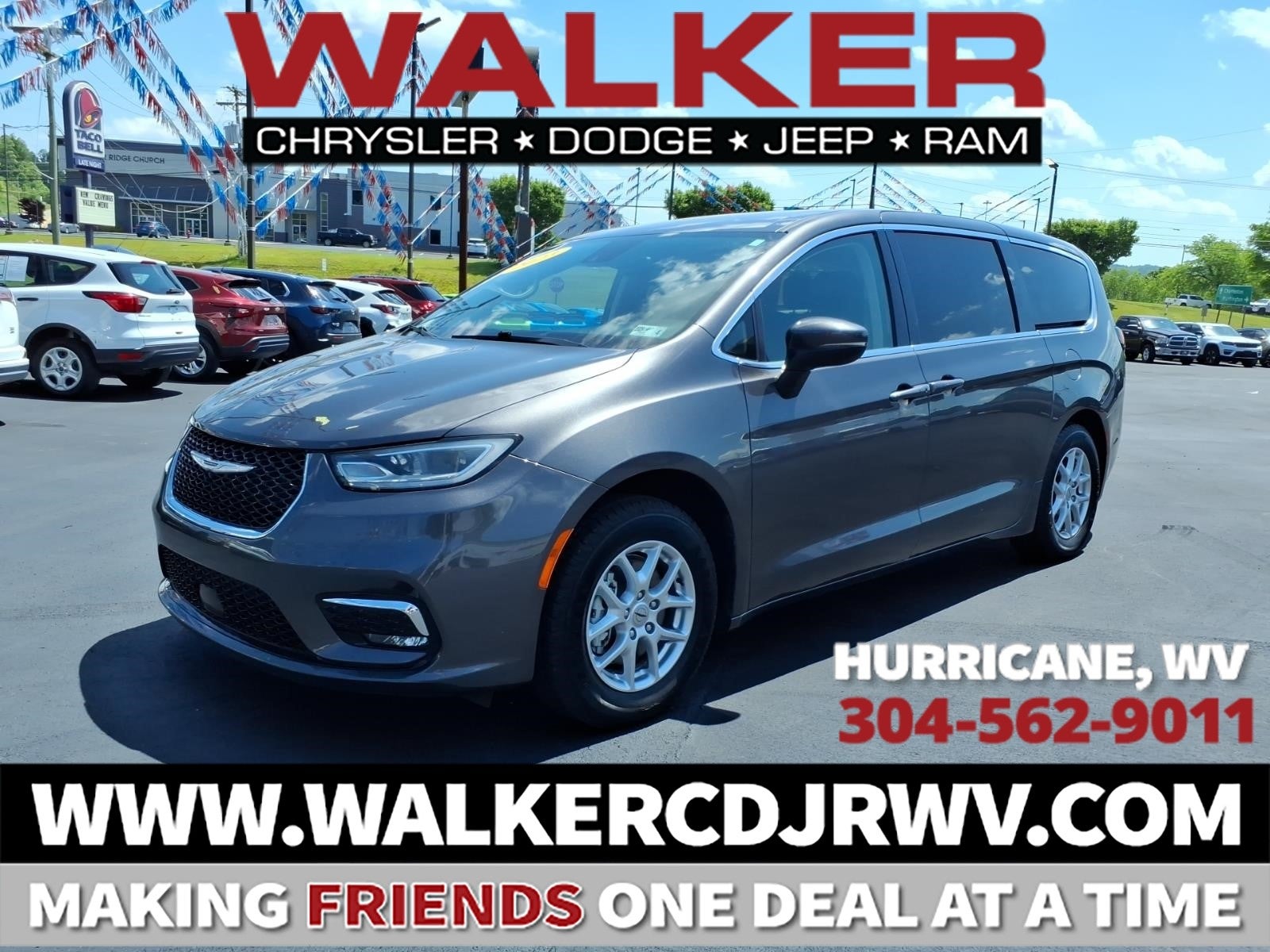2023 Chrysler Pacifica Touring L