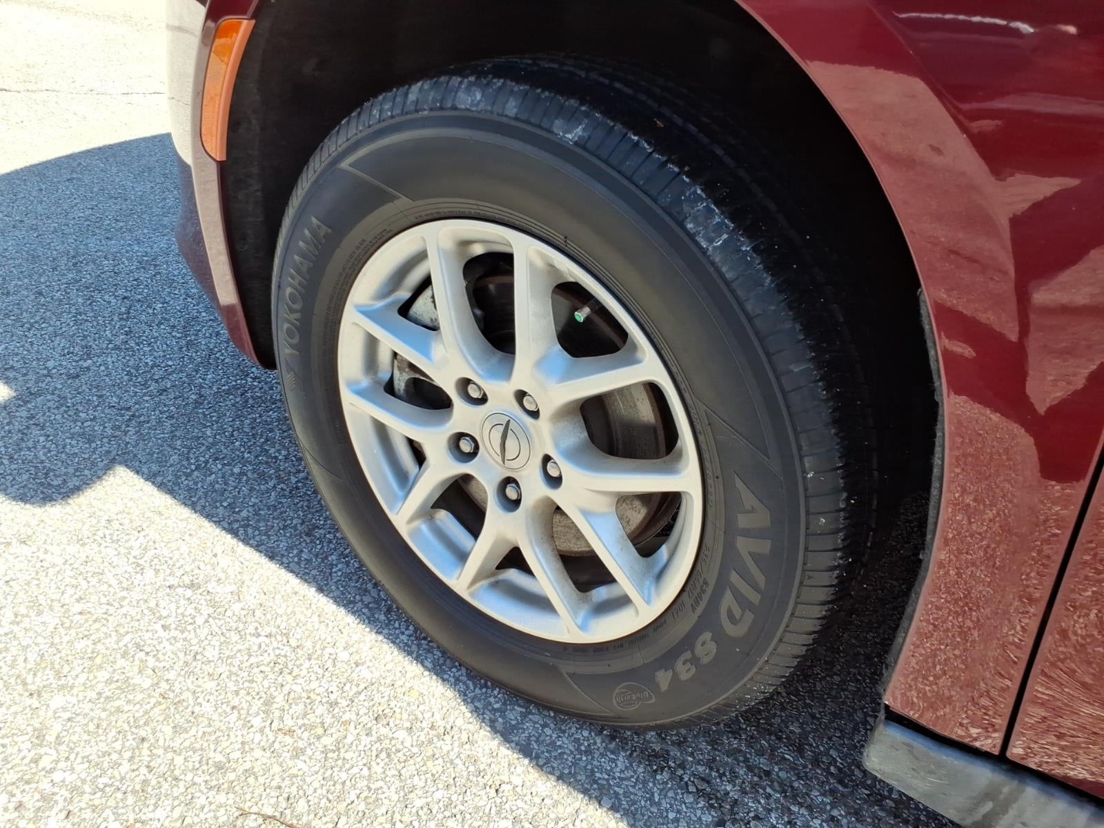 2022 Chrysler Voyager LX