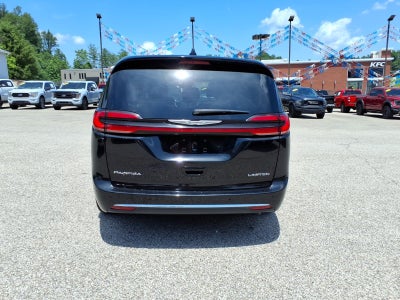 2024 Chrysler Pacifica Limited