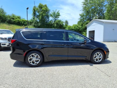 2024 Chrysler Pacifica Limited