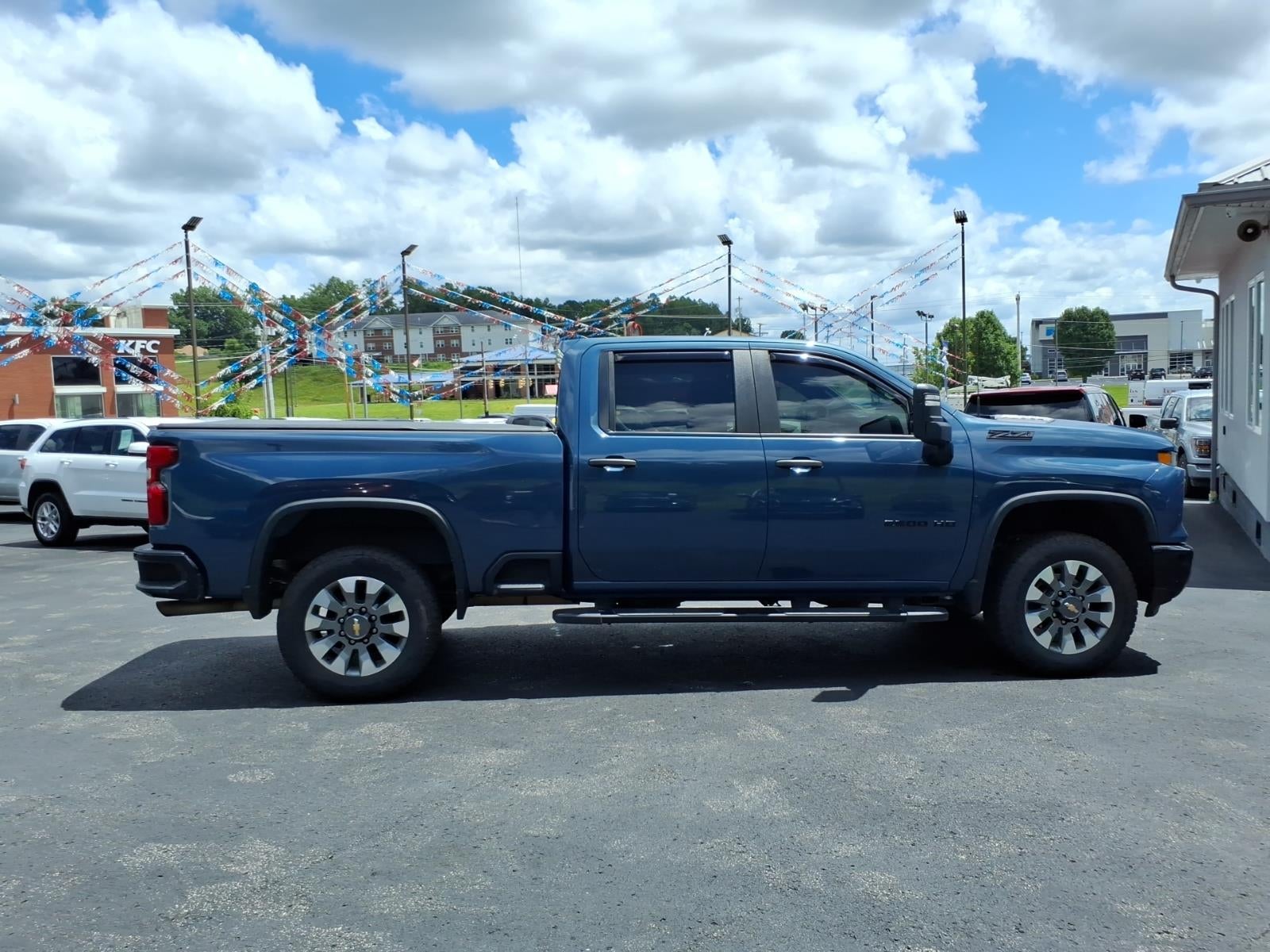 2024 Chevrolet Silverado 2500HD Custom