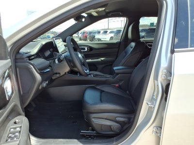 2026 Jeep Compass Base