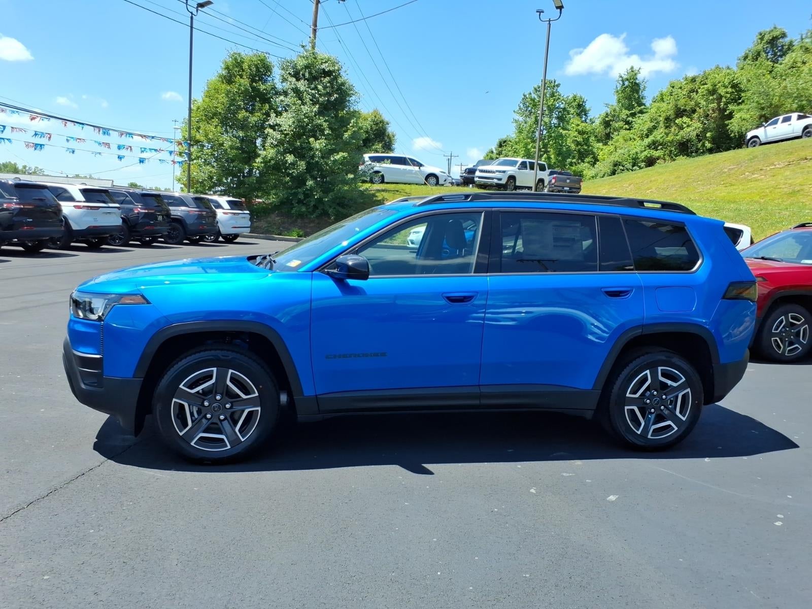 2026 Jeep Cherokee Laredo