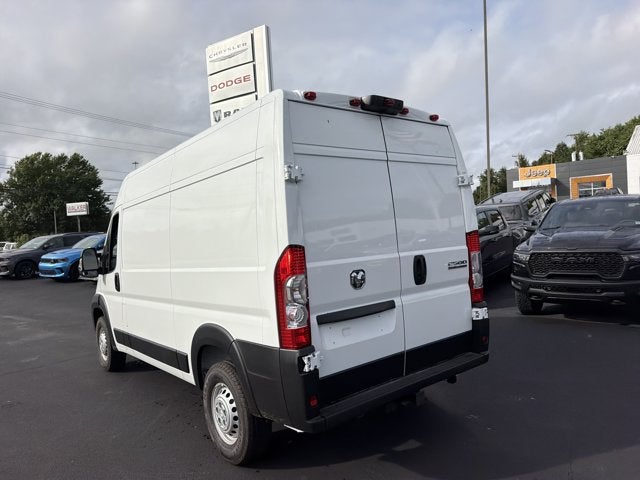 2027 RAM ProMaster Cargo Van Tradesman