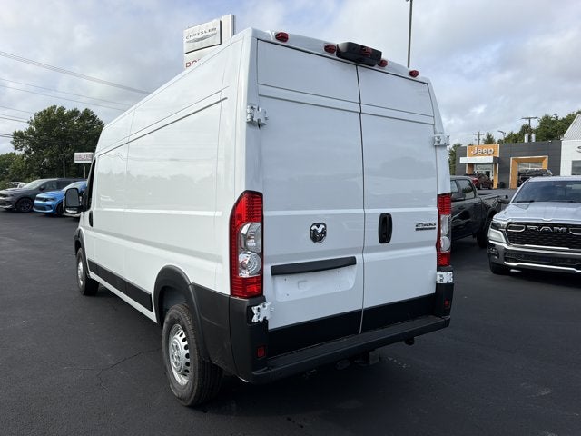 2027 RAM ProMaster Cargo Van Tradesman