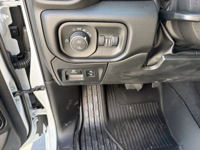 2027 RAM 1500 Big Horn