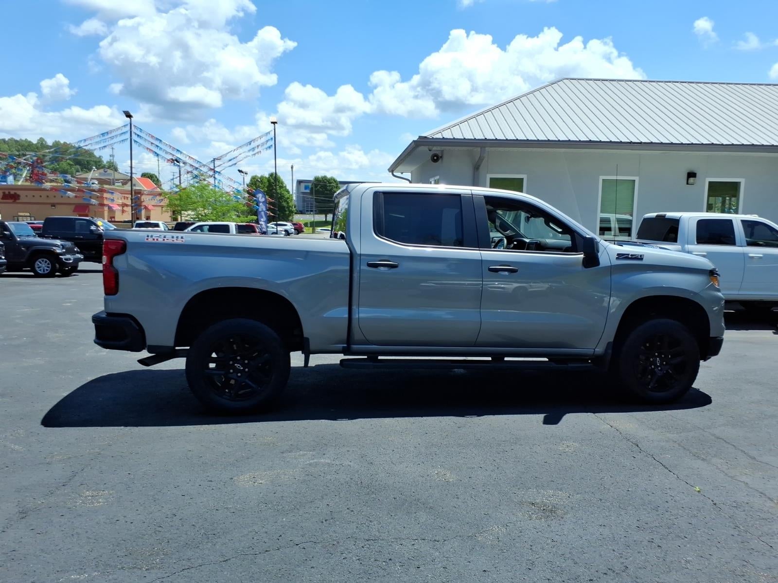 2024 Chevrolet Silverado 1500 Custom Trail Boss