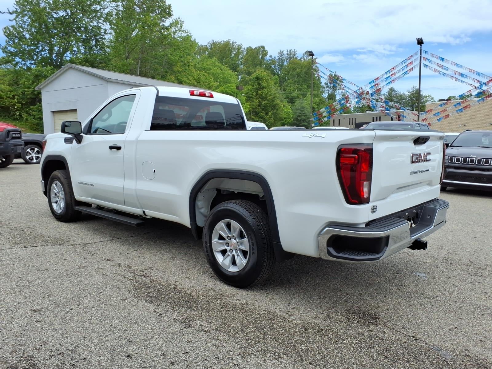 2025 GMC Sierra 1500 Pro