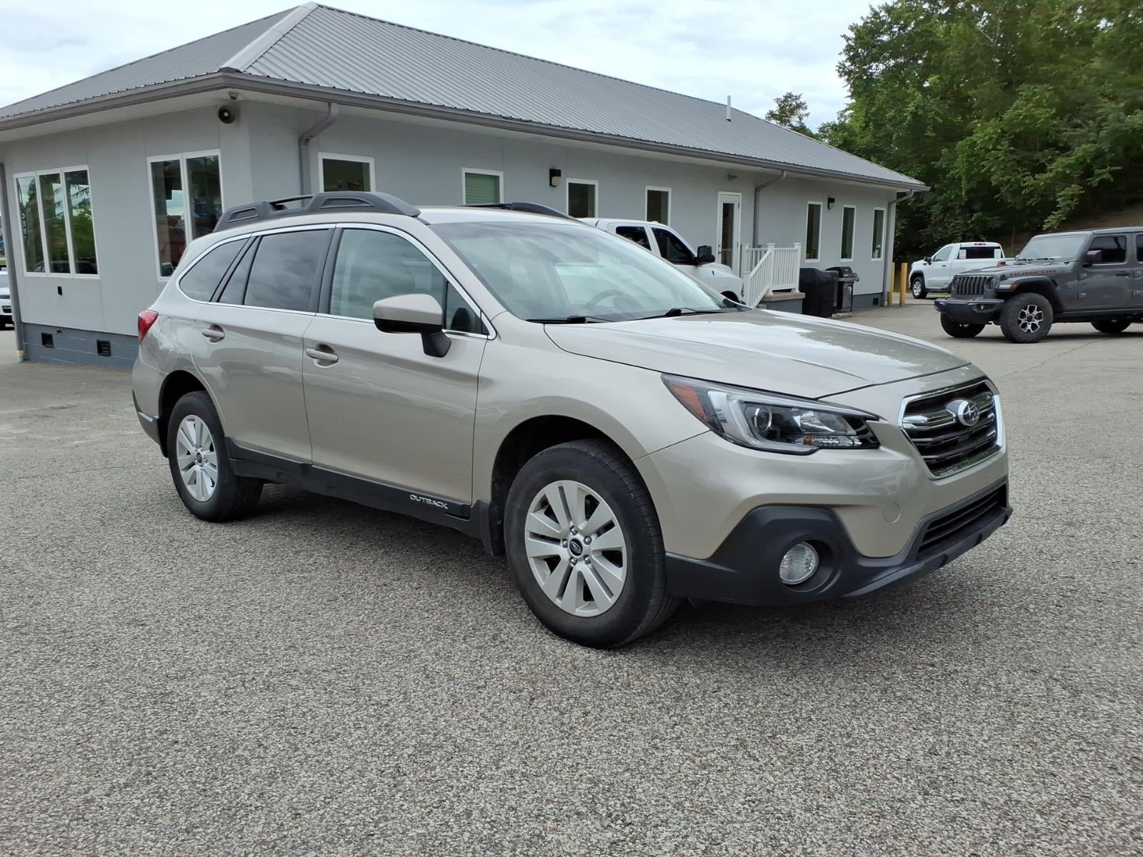 2018 Subaru Outback 2.5i Premium
