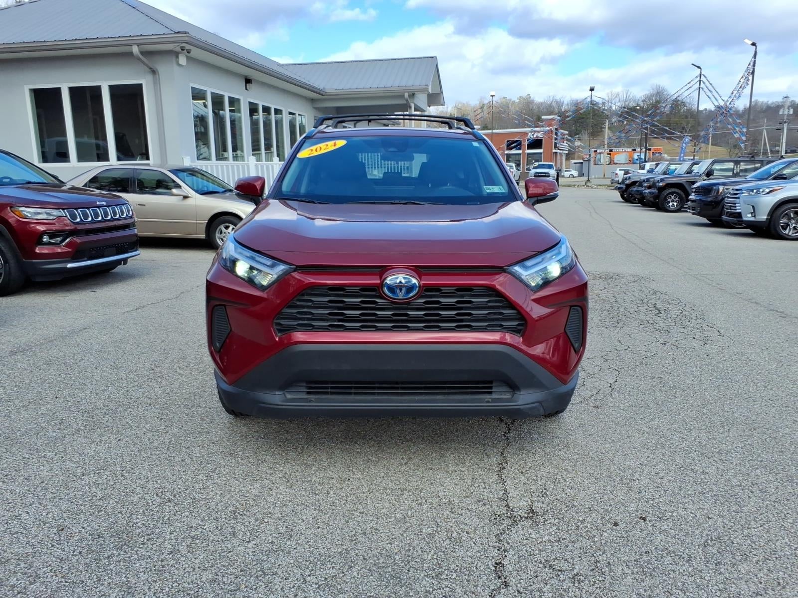 2024 Toyota RAV4 Hybrid XLE