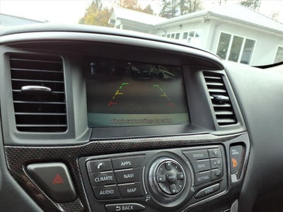 2019 Nissan Pathfinder SV