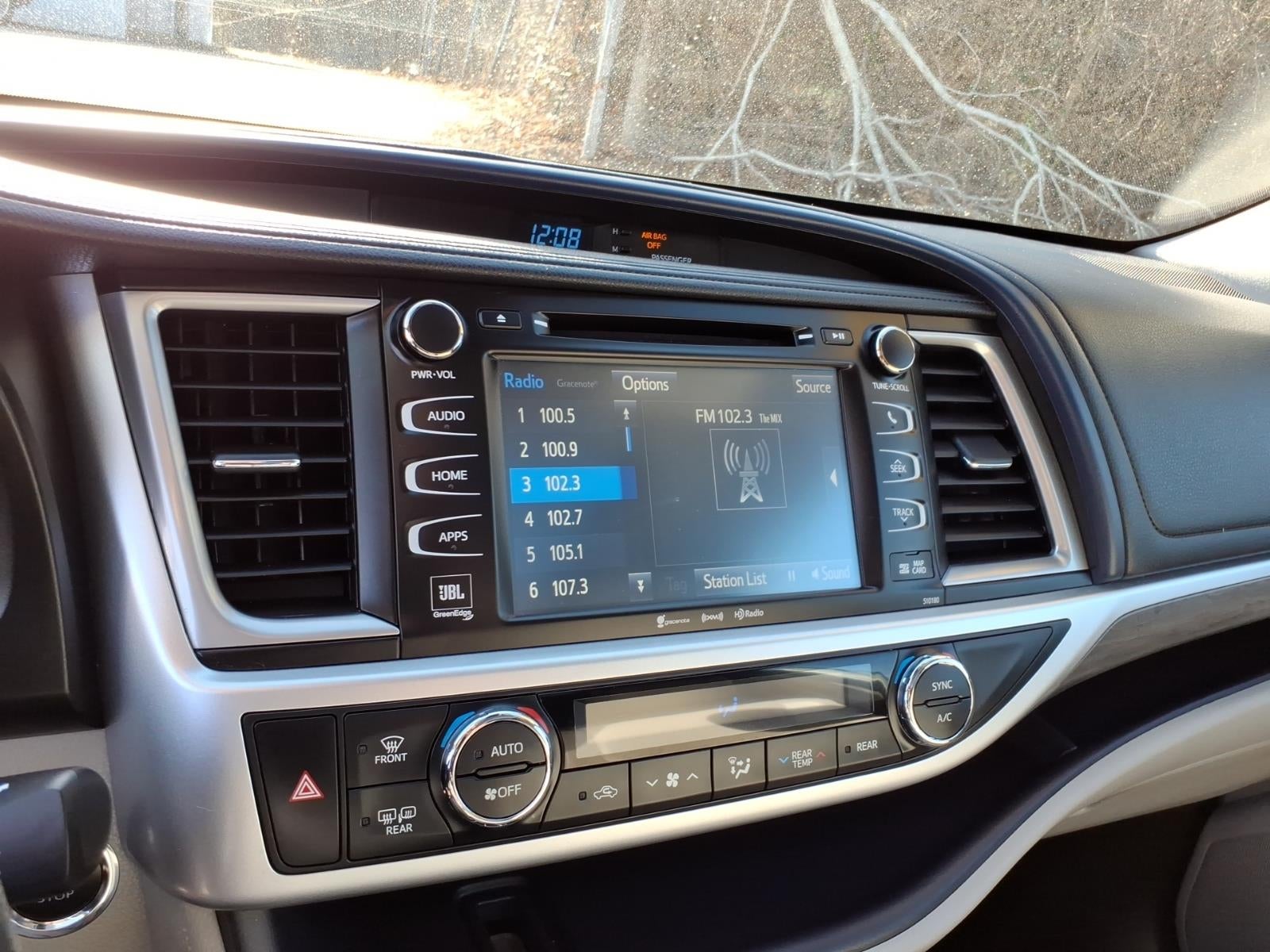 2018 Toyota Highlander Base