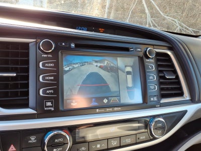 2018 Toyota Highlander Base