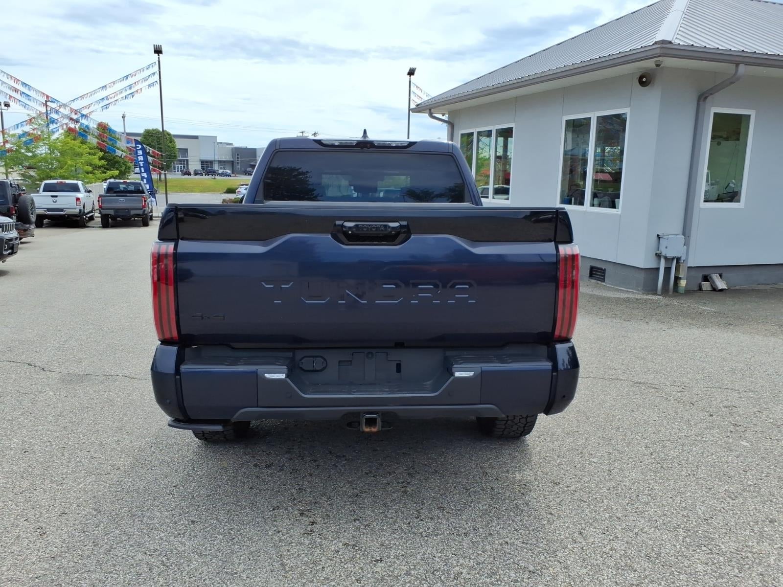 2023 Toyota Tundra Platinum