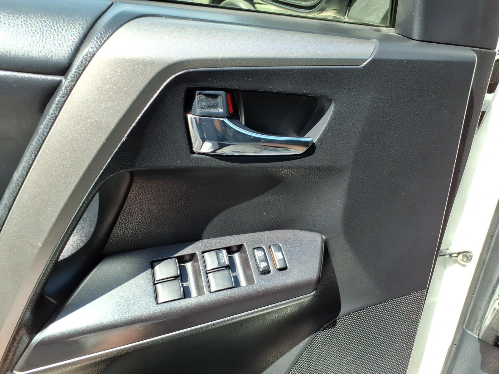 2018 Toyota RAV4 Base