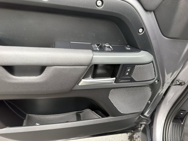 2021 Land Rover Defender X-Dynamic S