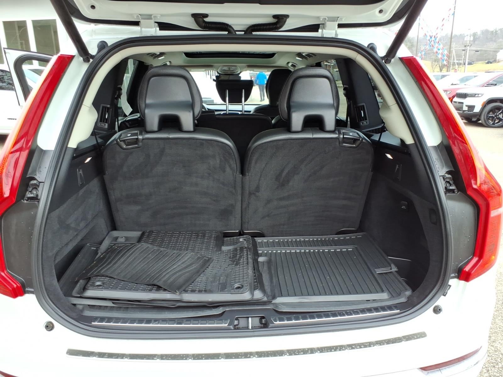 2023 Volvo XC90 B5 Plus Bright Theme