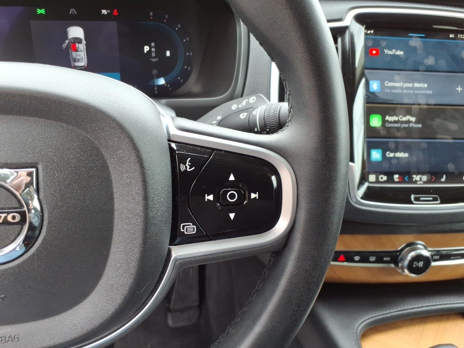 2023 Volvo XC90 B5 Plus Bright Theme