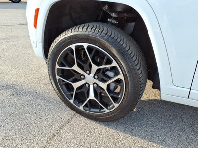 2023 Jeep Grand Cherokee Summit Reserve