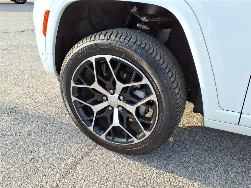 2023 Jeep Grand Cherokee Summit Reserve