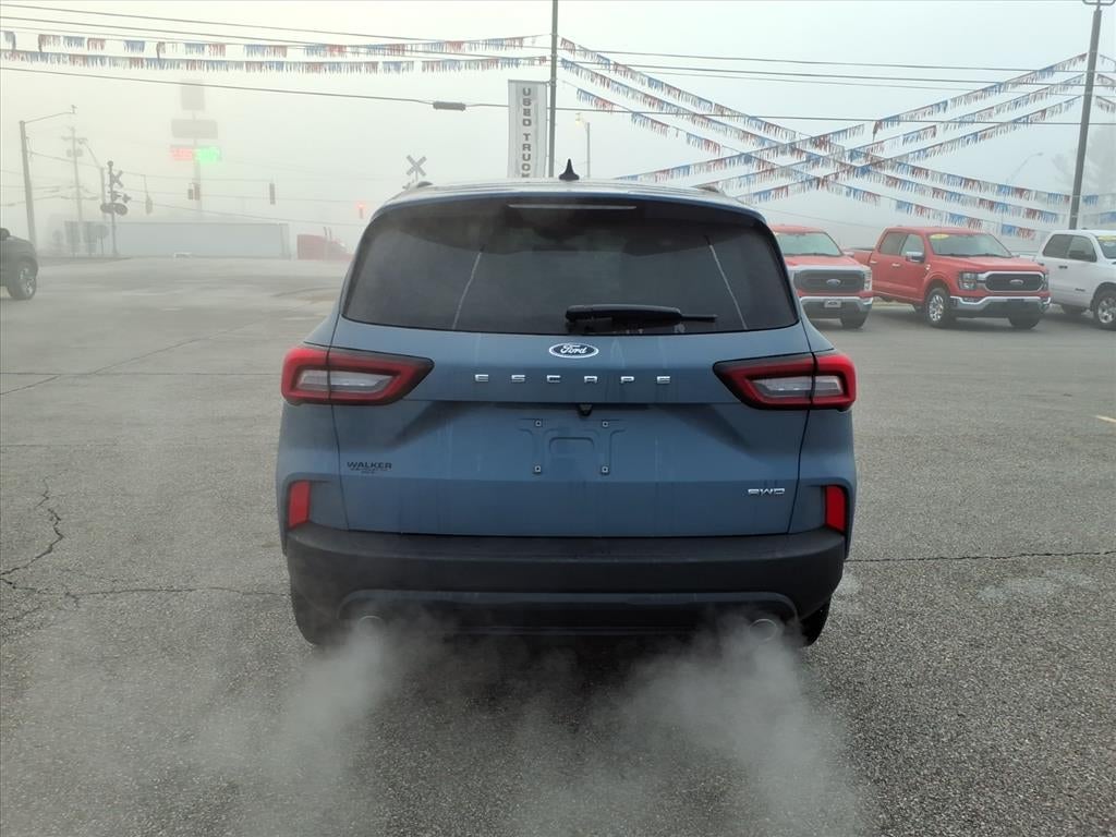 2025 Ford Escape Base