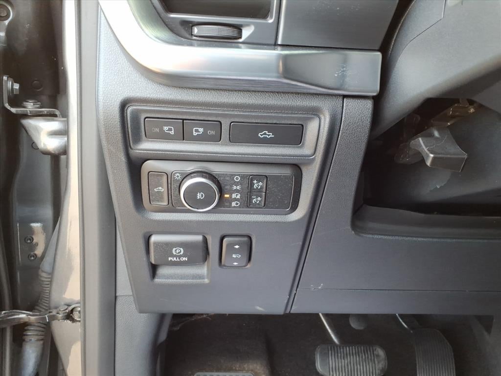 2021 Ford F-150 Base