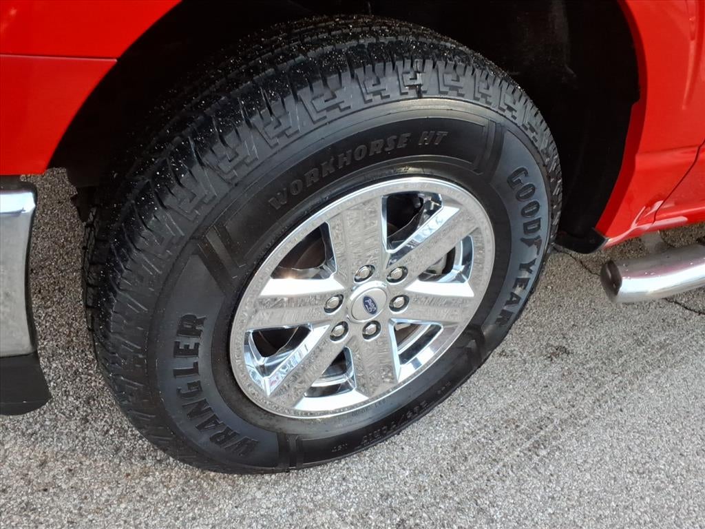 2022 Ford F-150 Base