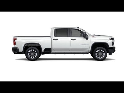 2026 Chevrolet Silverado 2500HD Custom