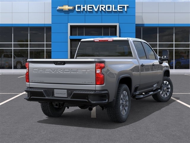 2026 Chevrolet Silverado 2500HD Custom