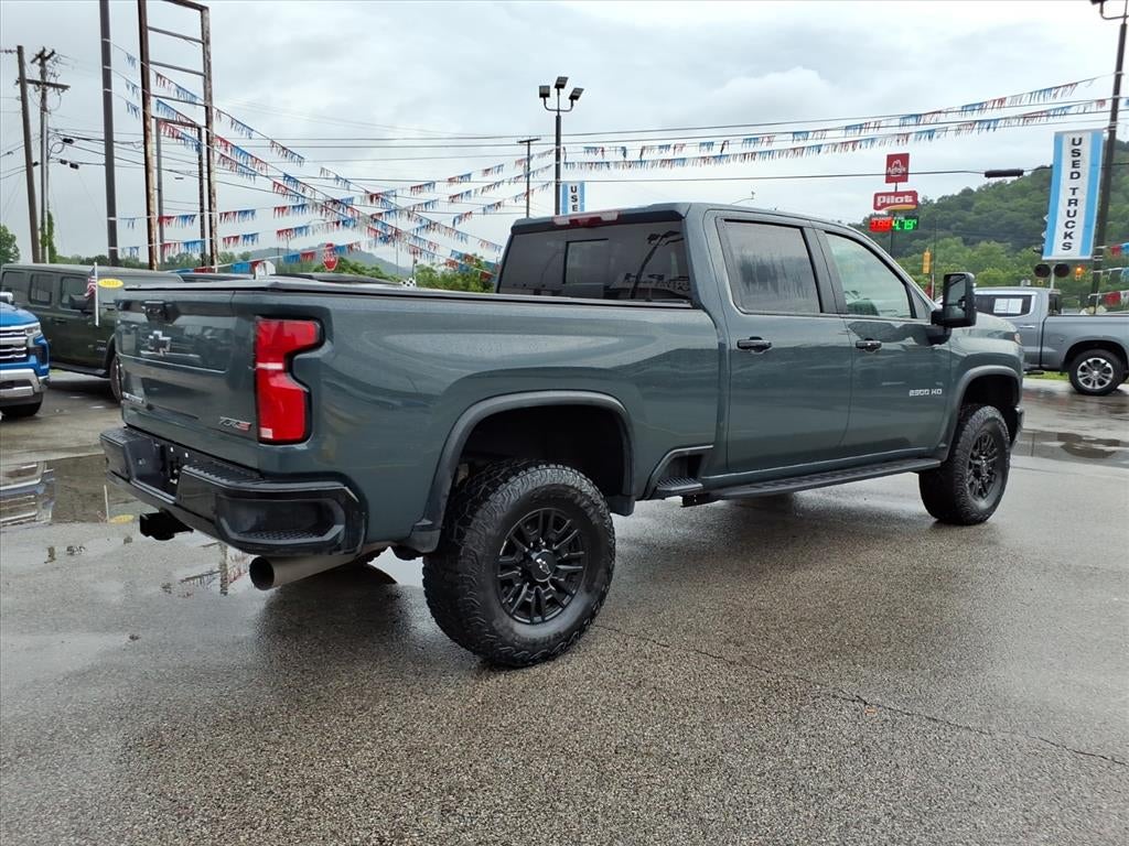 2026 Chevrolet Silverado 2500HD ZR2