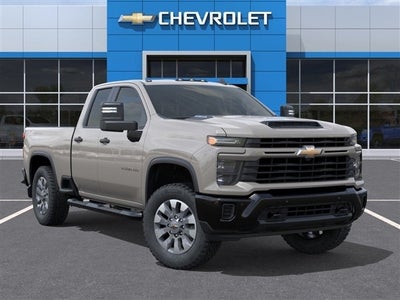 2026 Chevrolet Silverado 2500HD Custom