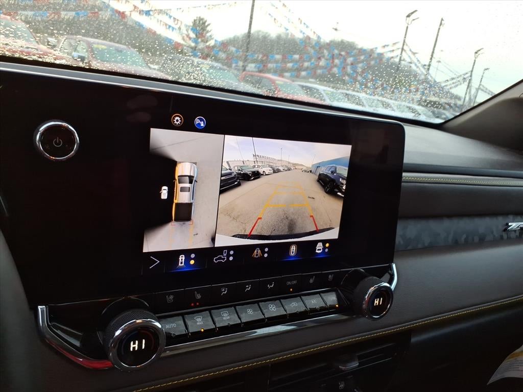 2025 Chevrolet Colorado Base