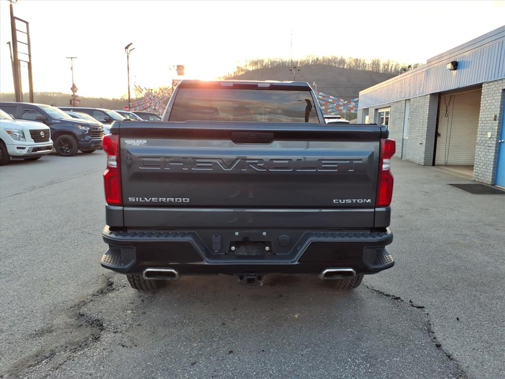 2021 Chevrolet Silverado 1500 Base