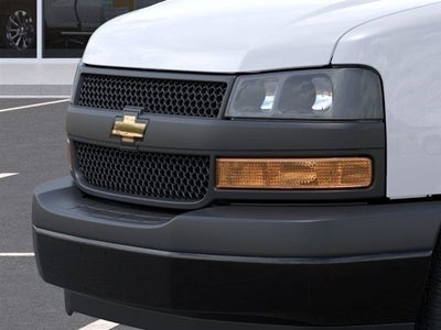 2025 Chevrolet Express WT