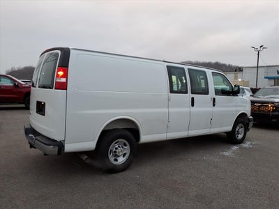 2025 Chevrolet Express WT