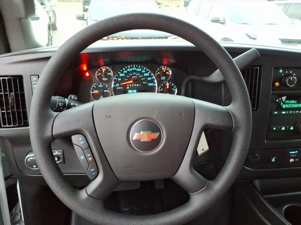 2025 Chevrolet Express WT