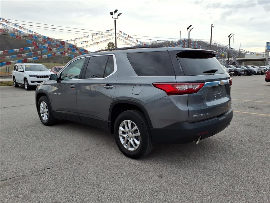 2021 Chevrolet Traverse LT Cloth