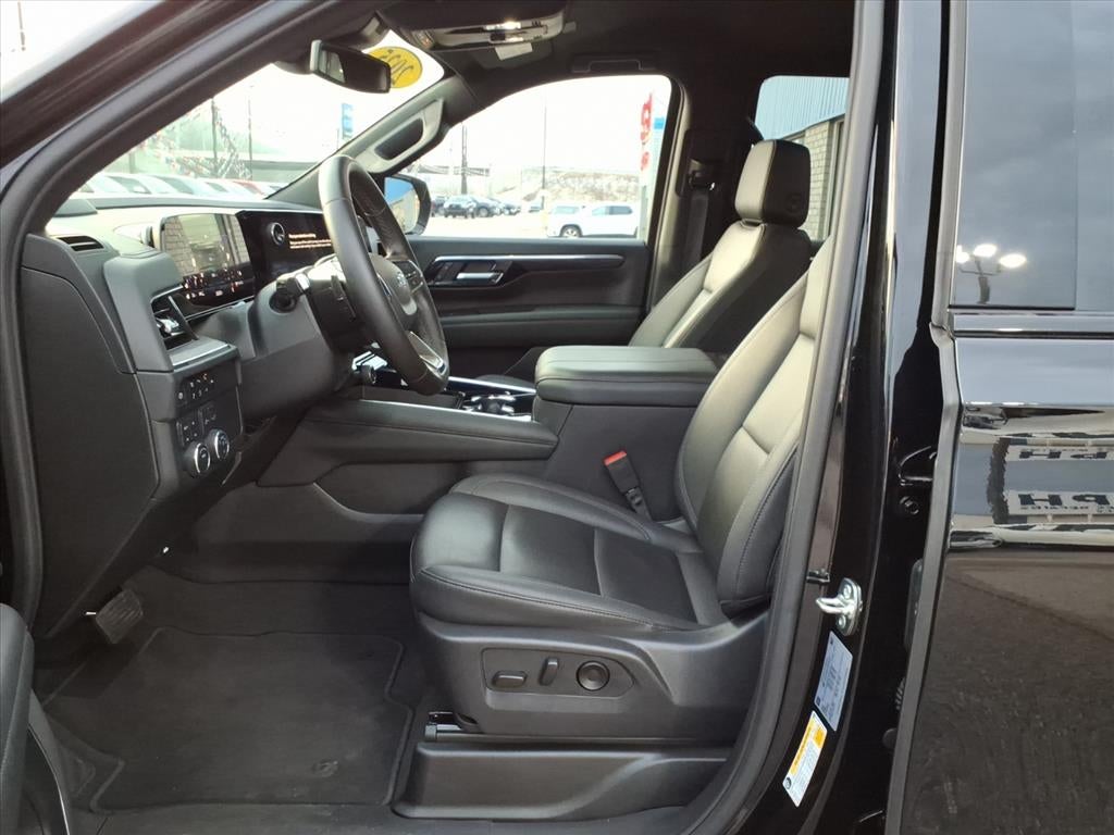 2025 Chevrolet Tahoe Base