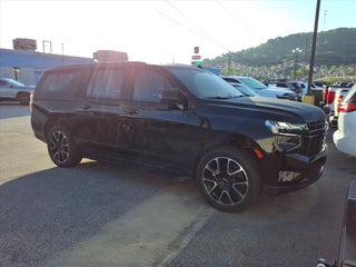 2024 Chevrolet Suburban RST