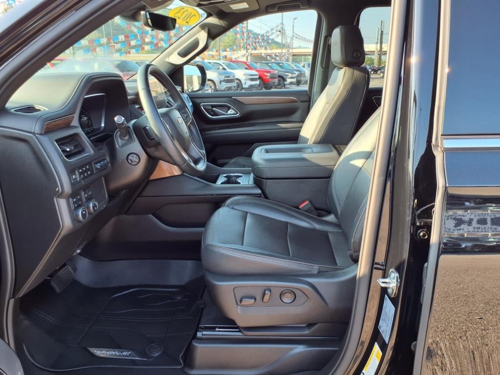 2023 Chevrolet Suburban High Country