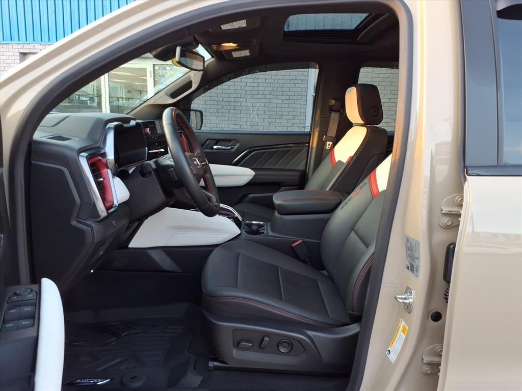 2024 GMC Canyon Base