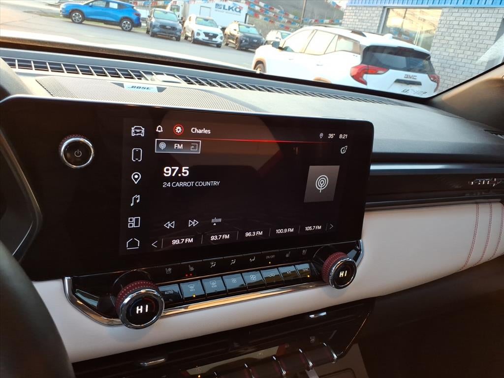 2024 GMC Canyon Base