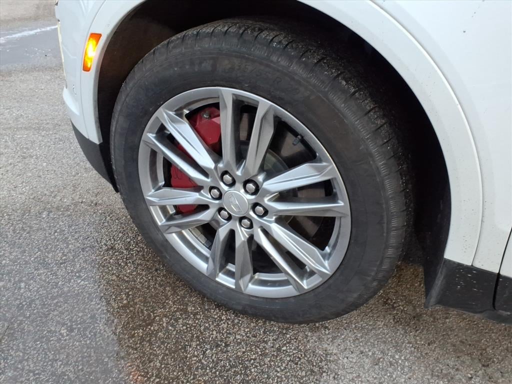 2022 Cadillac XT5 Sport